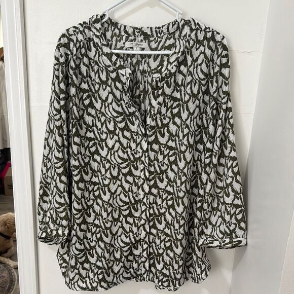 JACHS girlfriend Women's Olive Green and Ivory Patterned Top Size L - Picture 1 of 9